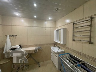 Купить 4-комнатную квартиру, №384642