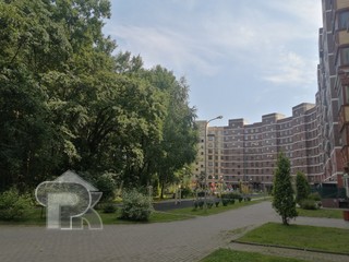 Купить 7-комнатную квартиру, №390438