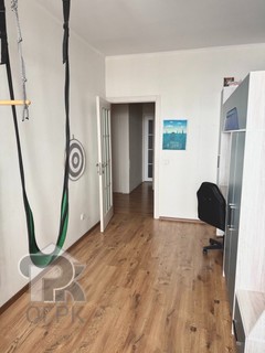 Купить 3-комнатную квартиру, №388580