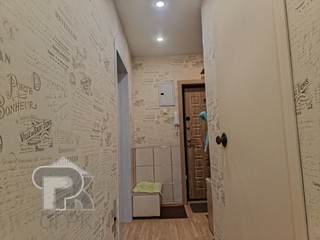 Купить 1-комнатную квартиру, №384278