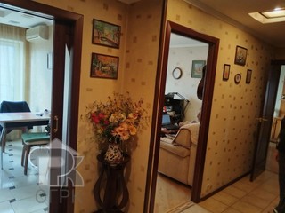 Купить 3-комнатную квартиру, №391019