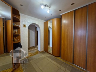 Купить 3-комнатную квартиру, №385216