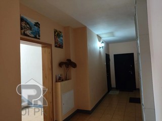 Купить 7-комнатную квартиру, №388192