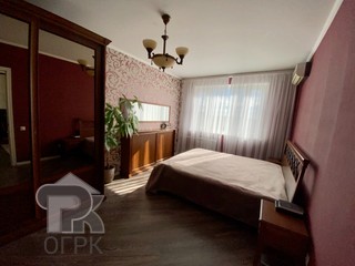 Купить 4-комнатную квартиру, №391924