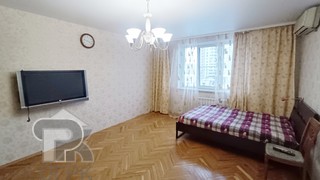 Купить 1-комнатную квартиру, №388171