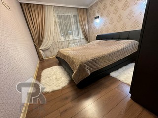 Купить 3-комнатную квартиру, №390539