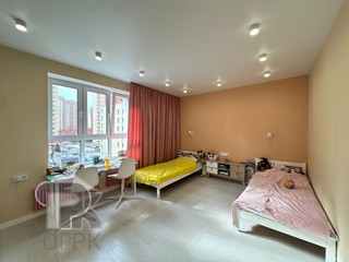 Купить 3-комнатную квартиру, №385954