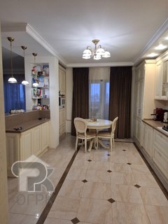 Купить 4-комнатную квартиру, №388079