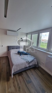 Купить 4-комнатную квартиру, №389162