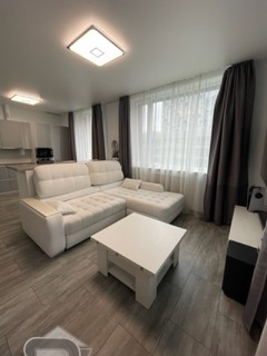 Купить 3-комнатную квартиру, №342580