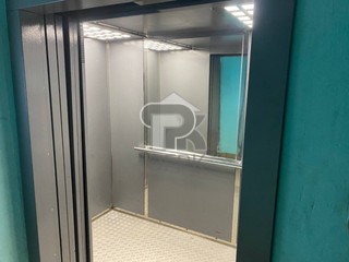 Купить 4-комнатную квартиру, №389267