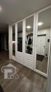 Купить 4-комнатную квартиру, №388099