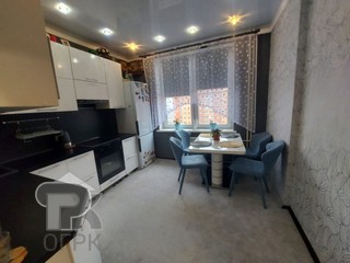 Купить 7-комнатную квартиру, №386985