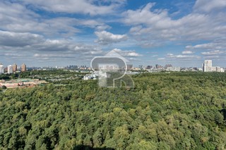 Купить 4-комнатную квартиру, №386496