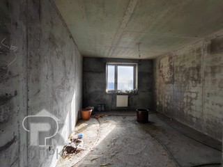 Купить 3-комнатную квартиру, №388164