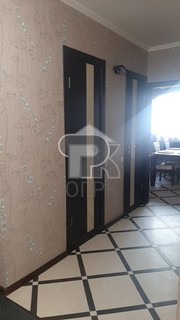 Купить 4-комнатную квартиру, №388850