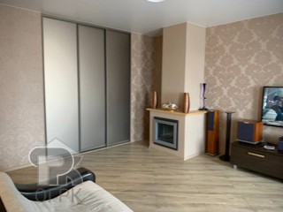 Купить 4-комнатную квартиру, №389661