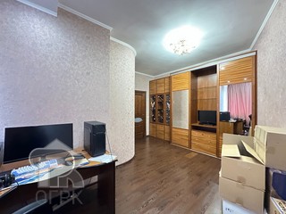 Купить 4-комнатную квартиру, №390833