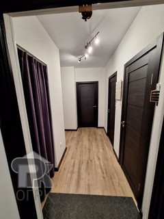 Купить 3-комнатную квартиру, №388076