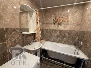 Купить 3-комнатную квартиру, №380193