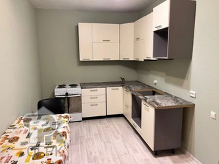 Купить 4-комнатную квартиру, №388511