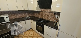 Купить 3-комнатную квартиру, №386445