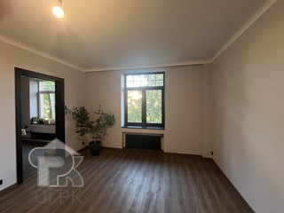 Купить 3-комнатную квартиру, №385927