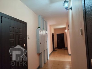 Купить 7-комнатную квартиру, №388192