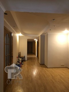 Купить 4-комнатную квартиру, №388279