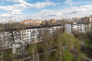 Купить 4-комнатную квартиру, №390119