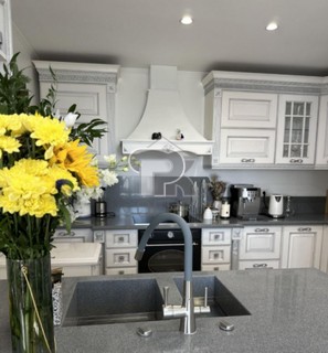 Купить 4-комнатную квартиру, №388760