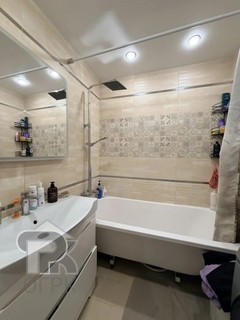 Купить 2-комнатную квартиру, №388929