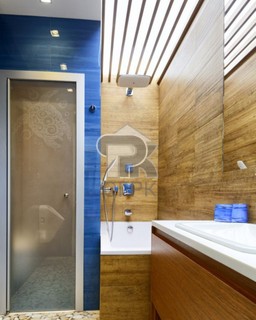 Купить 4-комнатную квартиру, №388646