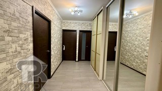 Купить 3-комнатную квартиру, №388014