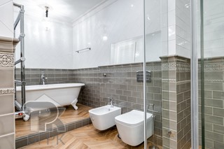 Купить 4-комнатную квартиру, №392316