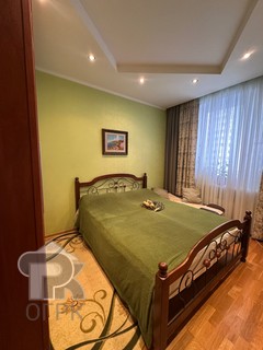 Купить 3-комнатную квартиру, №387965