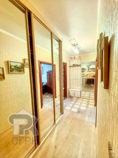 Купить 3-комнатную квартиру, №388037