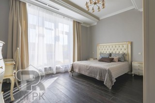 Купить 4-комнатную квартиру, №387262