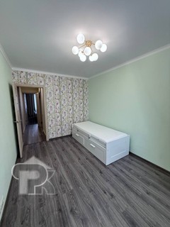 Купить 3-комнатную квартиру, №385952