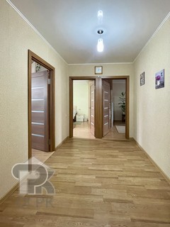 Купить 3-комнатную квартиру, №388375