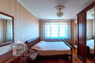 Купить 3-комнатную квартиру, №365777