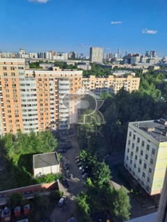 Купить 4-комнатную квартиру, №390492