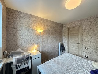 Купить 3-комнатную квартиру, №382500