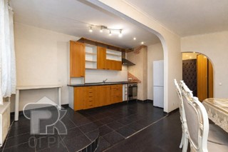 Купить 2-комнатную квартиру, №388385