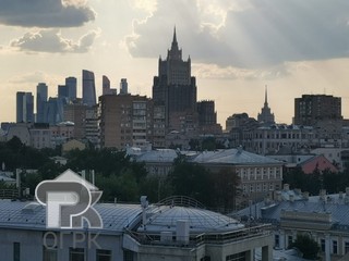 Купить 5-комнатную квартиру, №384650