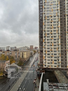 Купить 4-комнатную квартиру, №392470