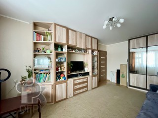 Купить 3-комнатную квартиру, №388375