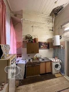 Купить 4-комнатную квартиру, №386010