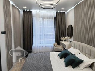 Купить 2-комнатную квартиру, №383850