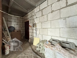 Купить 4-комнатную квартиру, №383804